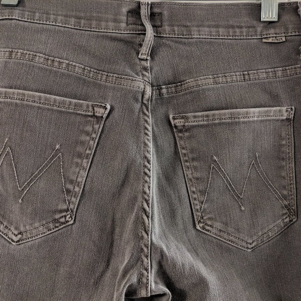Mother high waisted Looker ankle fray jeans in Finders Keepers sz. 27
